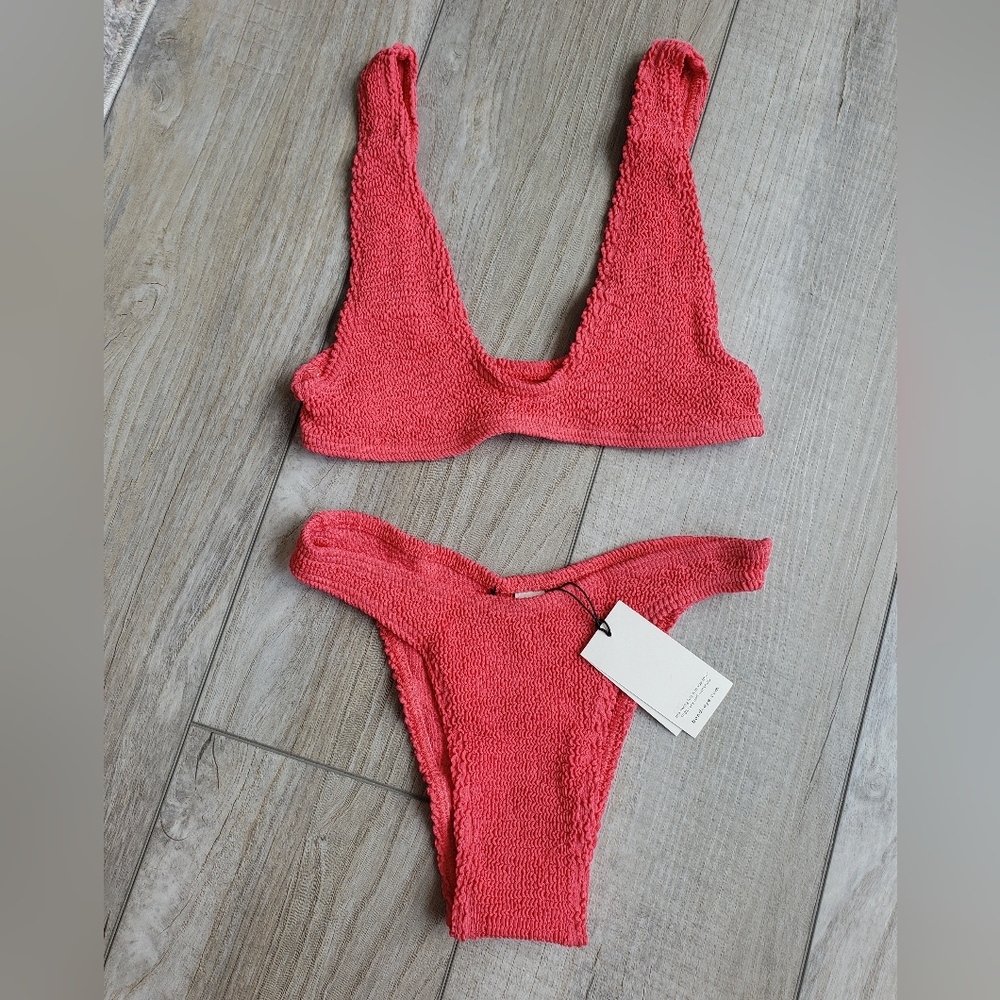Bond-eye bikini set